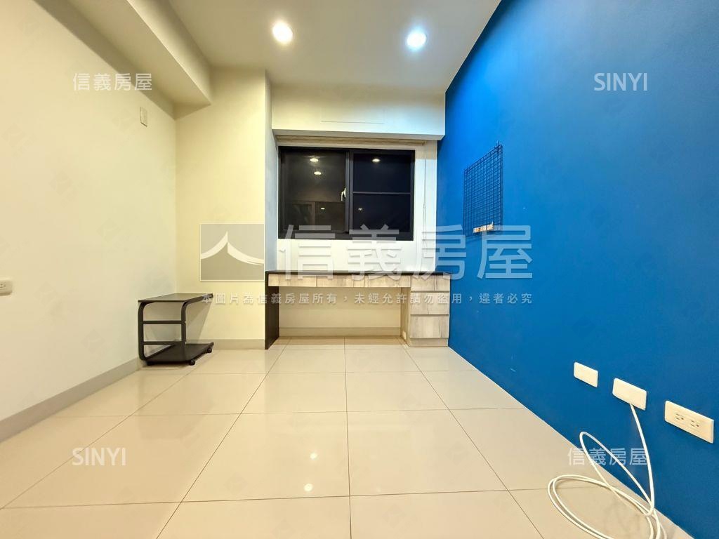 高鐵簡約風美兩房房屋室內格局與周邊環境