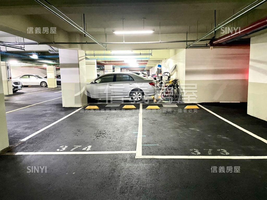 說Ｌａｖｉｅ大三房雙車位房屋室內格局與周邊環境