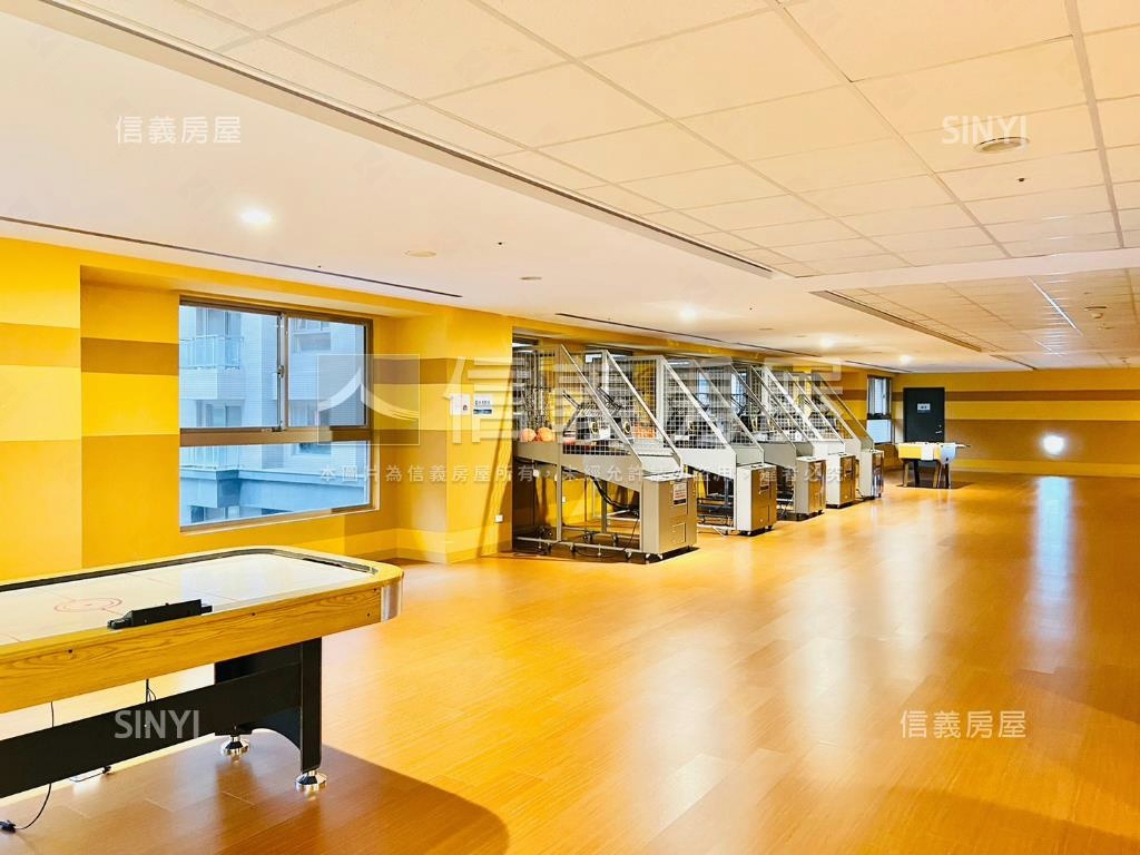 Ａ７皇翔稀有三房附車位房屋室內格局與周邊環境