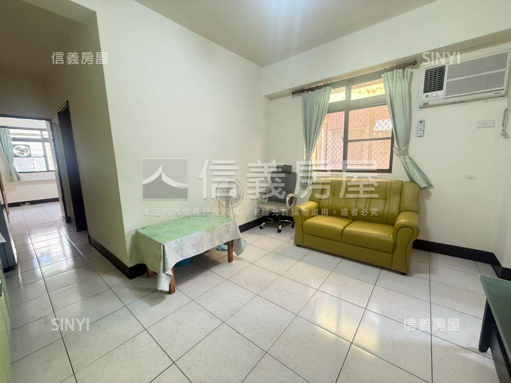 亞灣流行音樂宅房屋室內格局與周邊環境