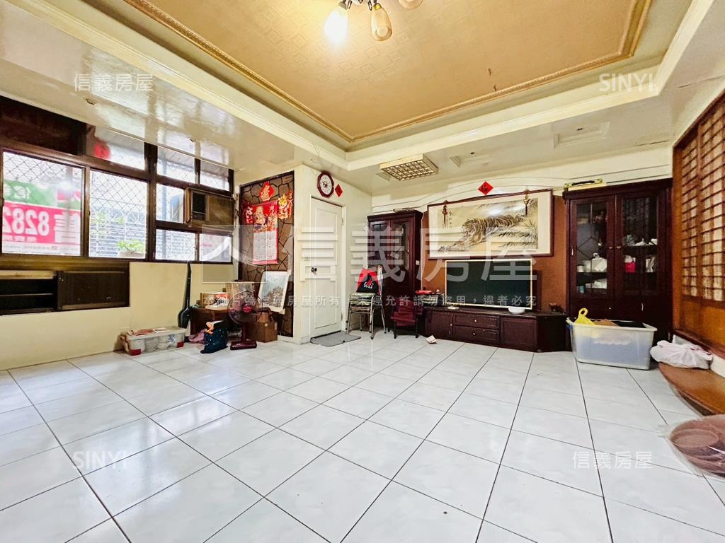 永平公寓。二樓房屋室內格局與周邊環境