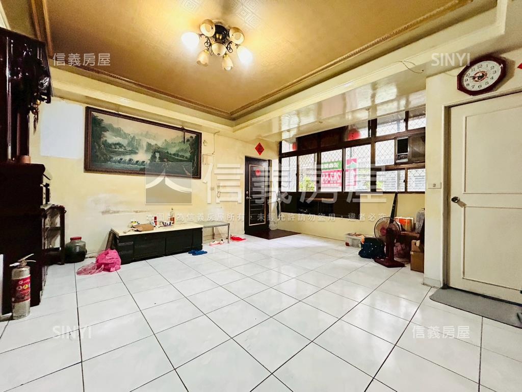 永平公寓。二樓房屋室內格局與周邊環境