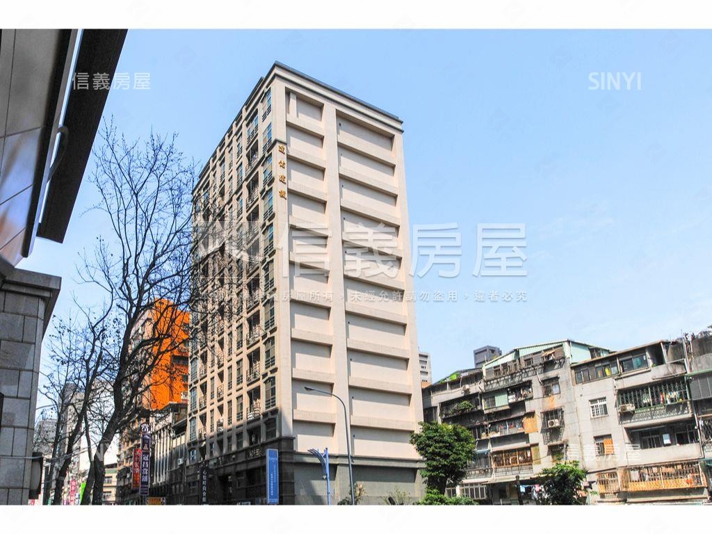 景觀後棟美妝捷豹房屋室內格局與周邊環境