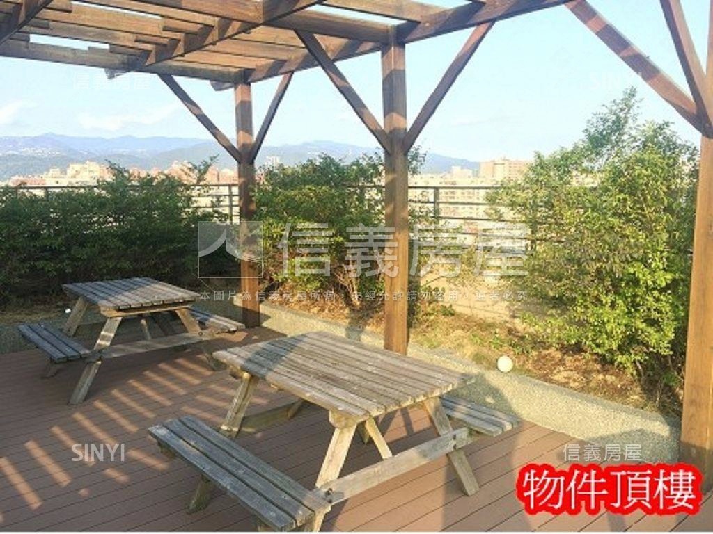 景觀後棟美妝捷豹房屋室內格局與周邊環境