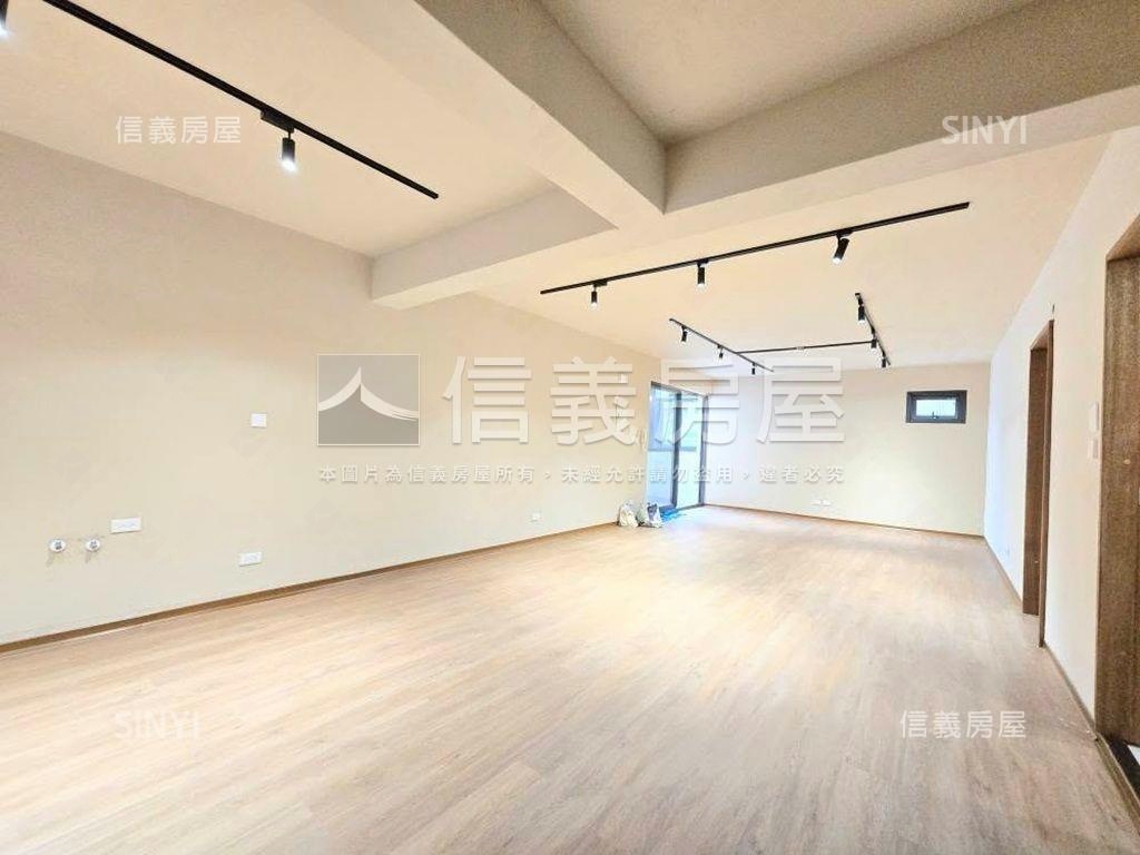 七段絕美綠意盎然房屋室內格局與周邊環境