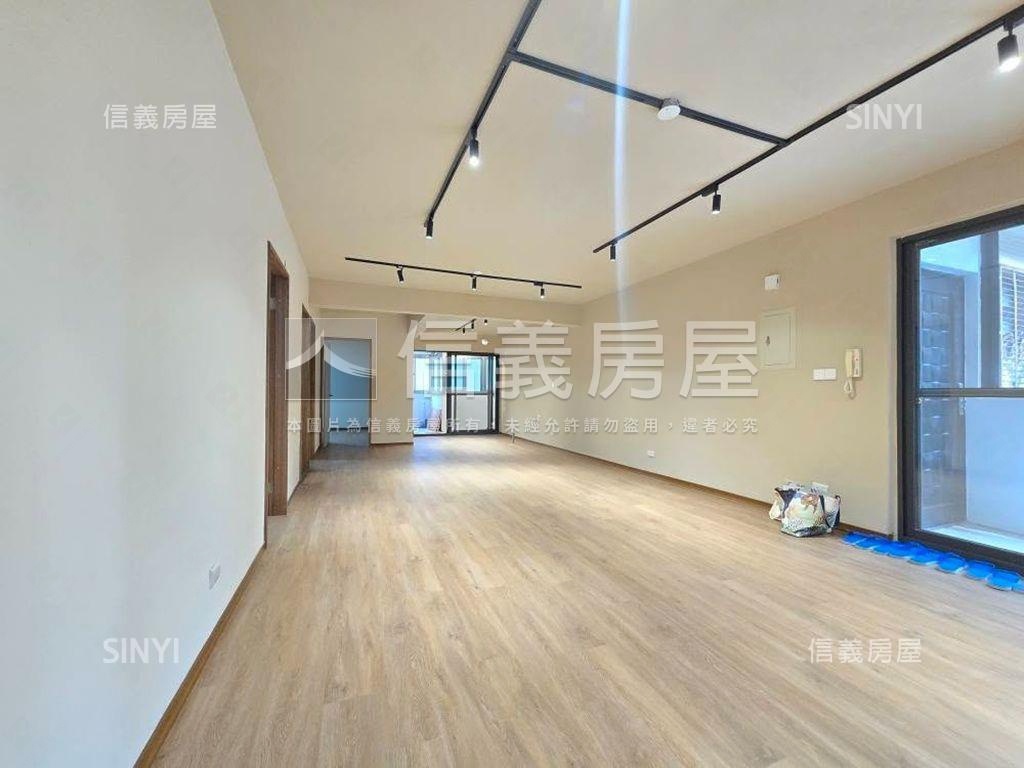 七段絕美綠意盎然房屋室內格局與周邊環境