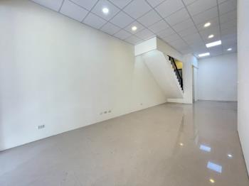 總太居易黃金店面