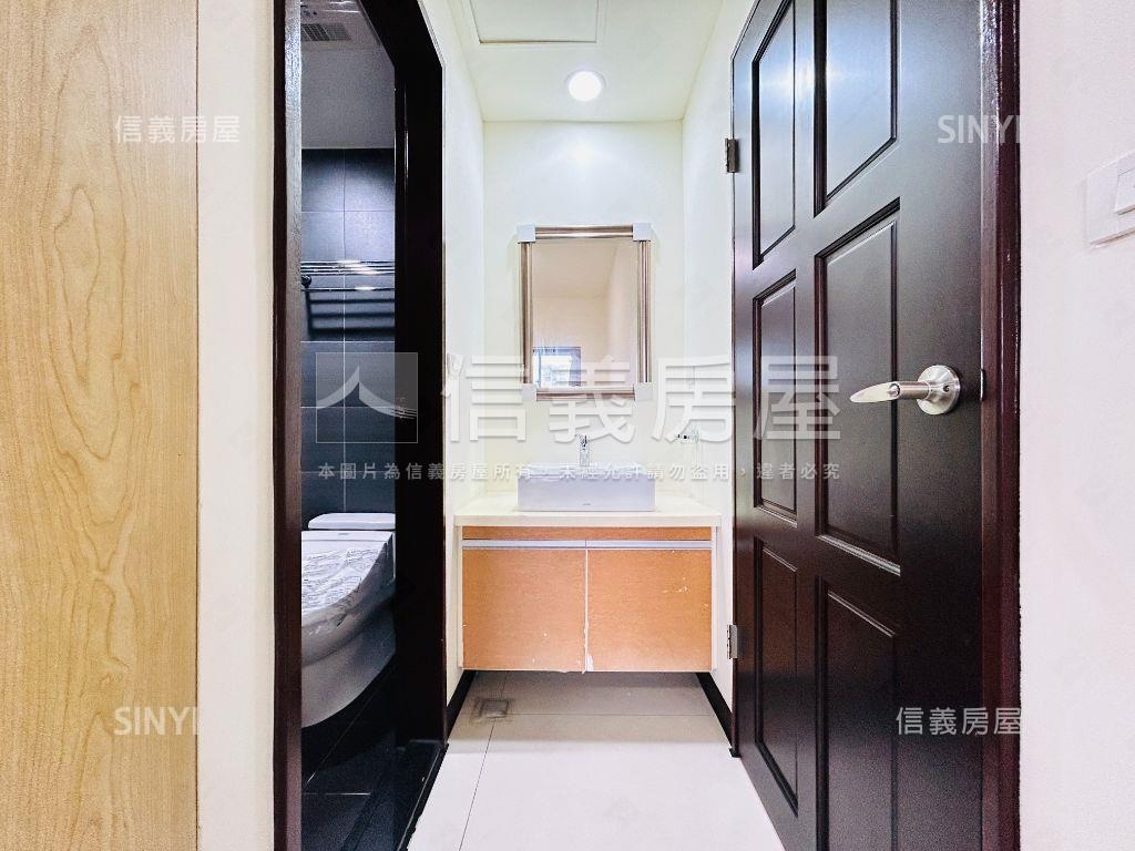 稀有釋出．新旅城景觀美宅房屋室內格局與周邊環境