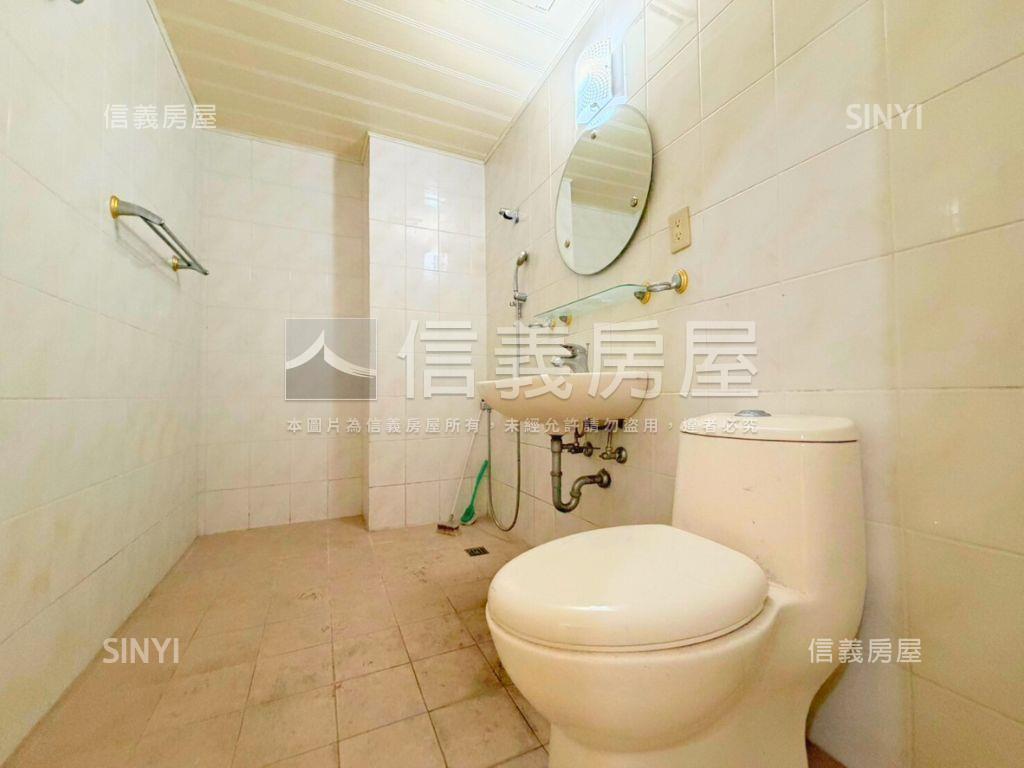 稀有【國泰建設】傳世別墅房屋室內格局與周邊環境