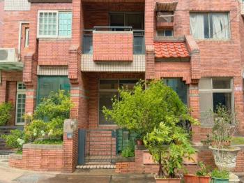 專任【國泰香榭】社區別墅