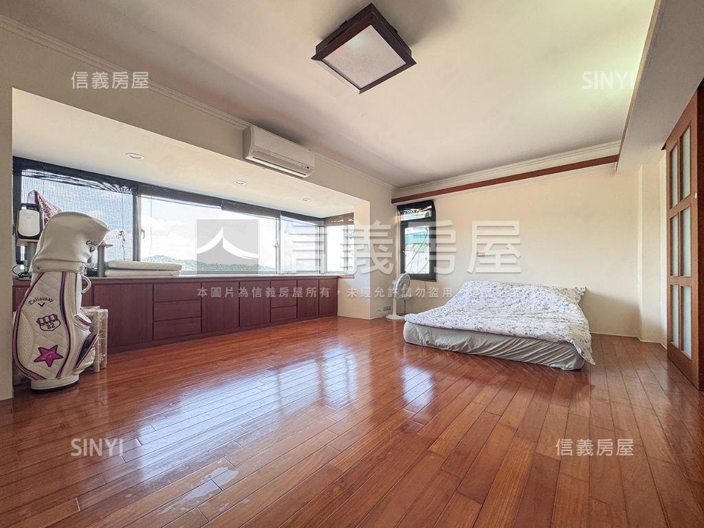 小城遠眺１０１透天美墅房屋室內格局與周邊環境