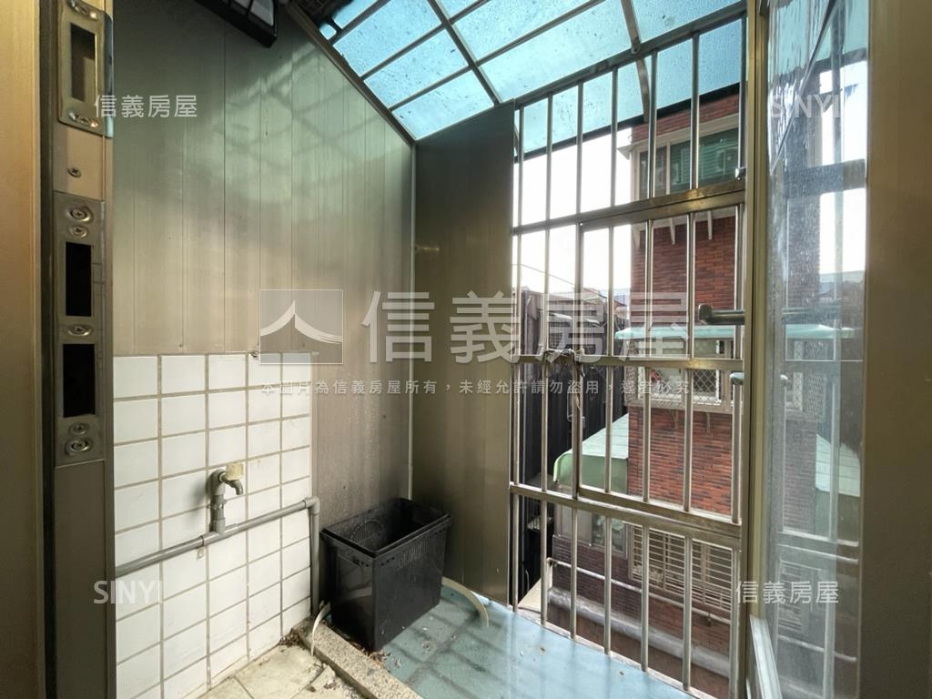 雙敦學區微風電梯極品美樓房屋室內格局與周邊環境