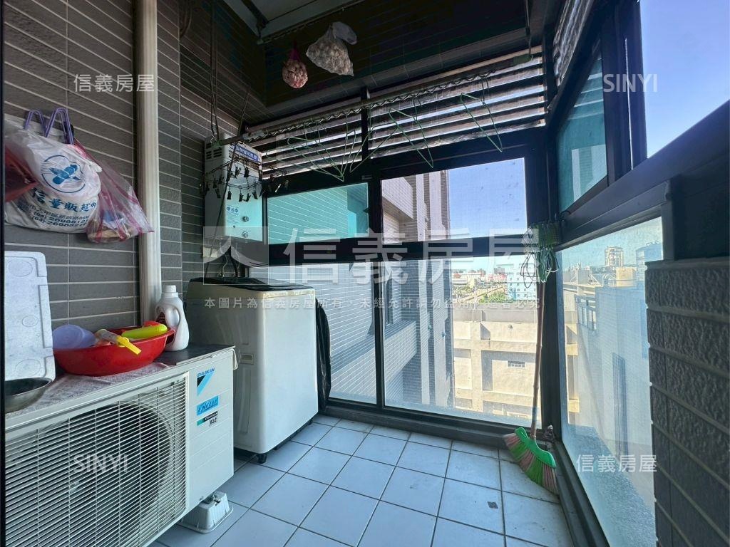 沙鹿採光美兩房房屋室內格局與周邊環境