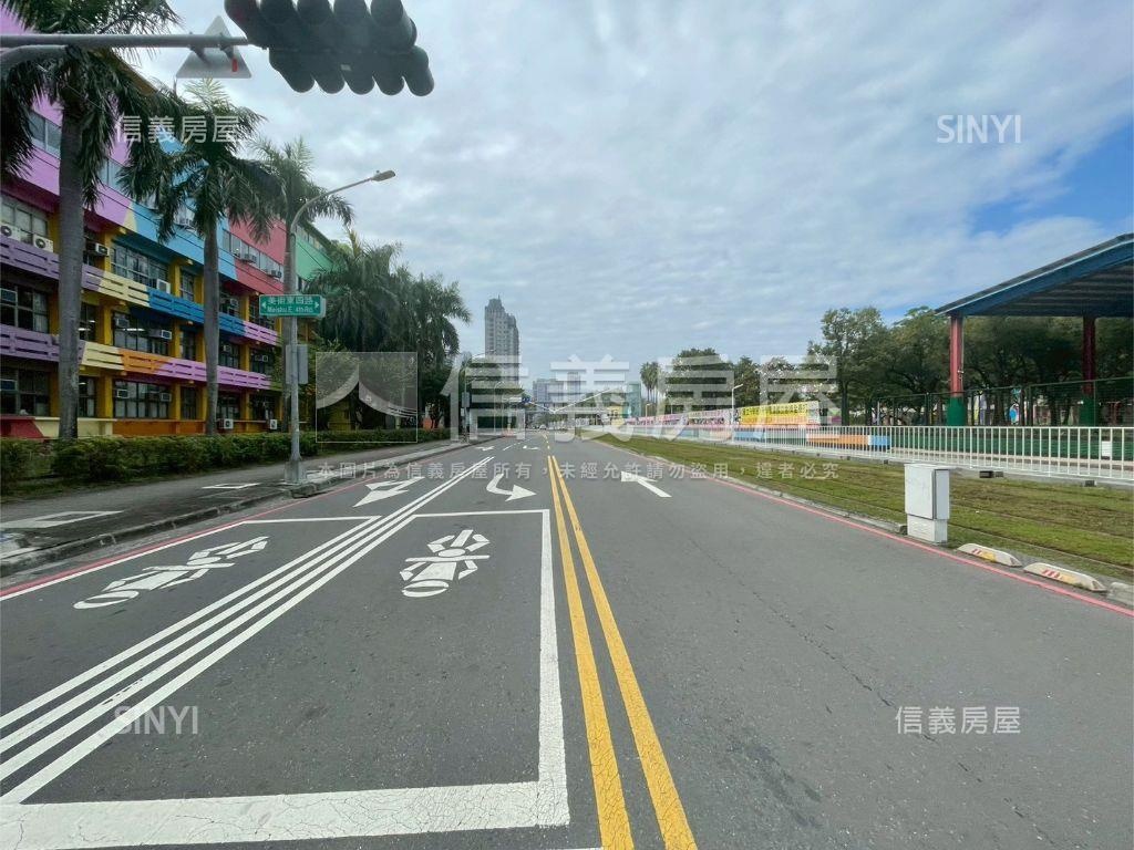 美術館日進斗金霸氣樓店房屋室內格局與周邊環境