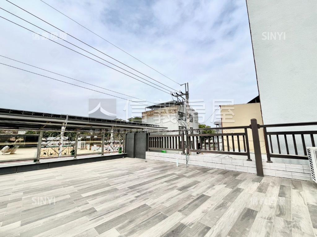 雙面臨路｜大坪面寬車墅房屋室內格局與周邊環境