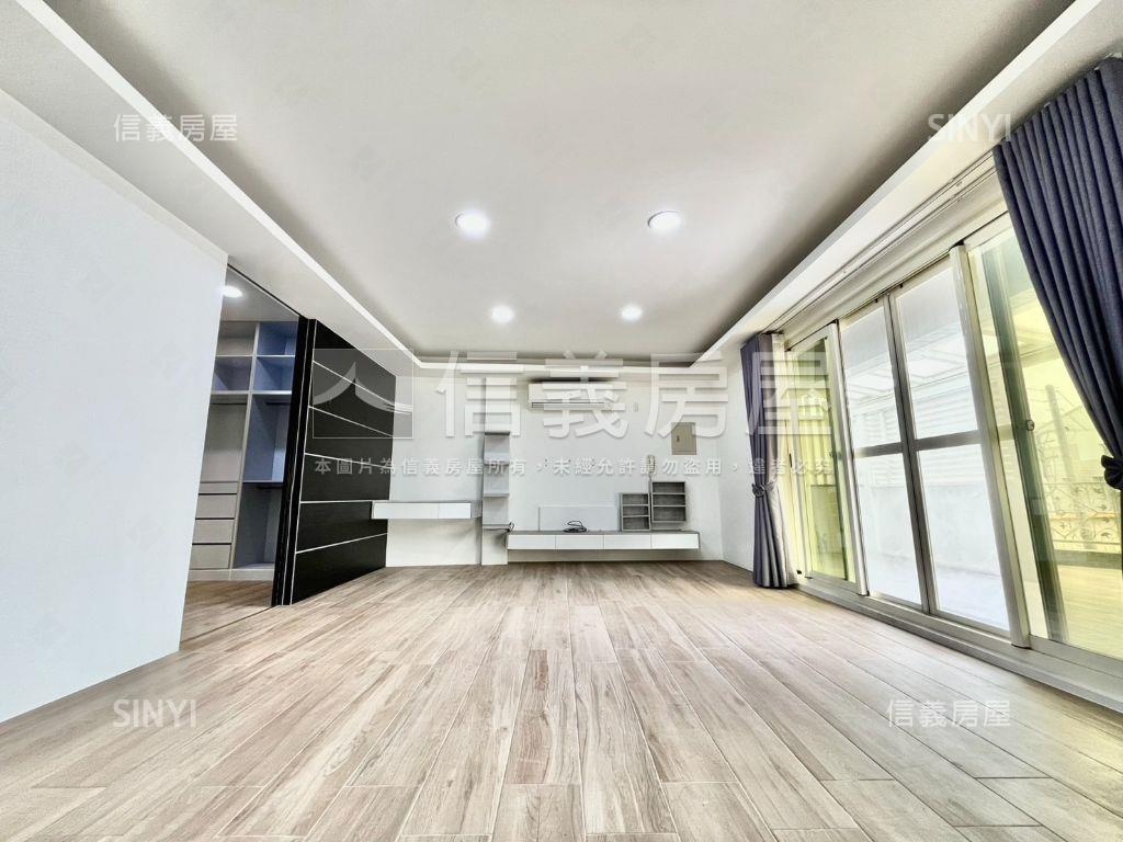 雙面臨路｜大坪面寬車墅房屋室內格局與周邊環境