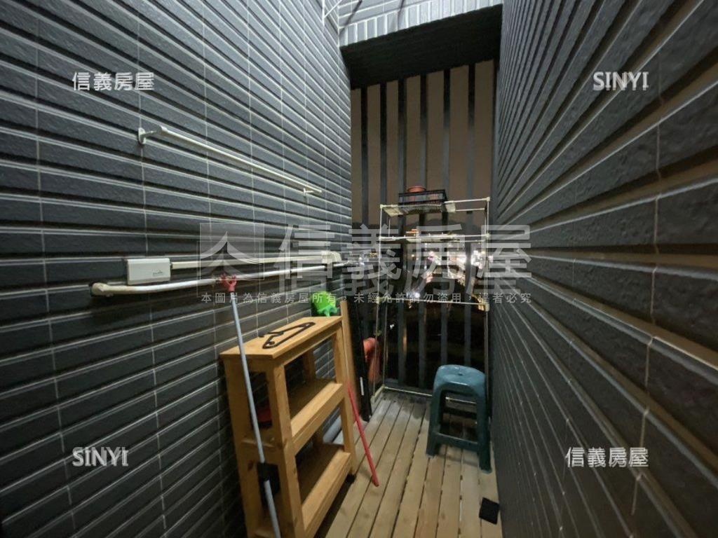 士林捷運精美電梯小宅房屋室內格局與周邊環境