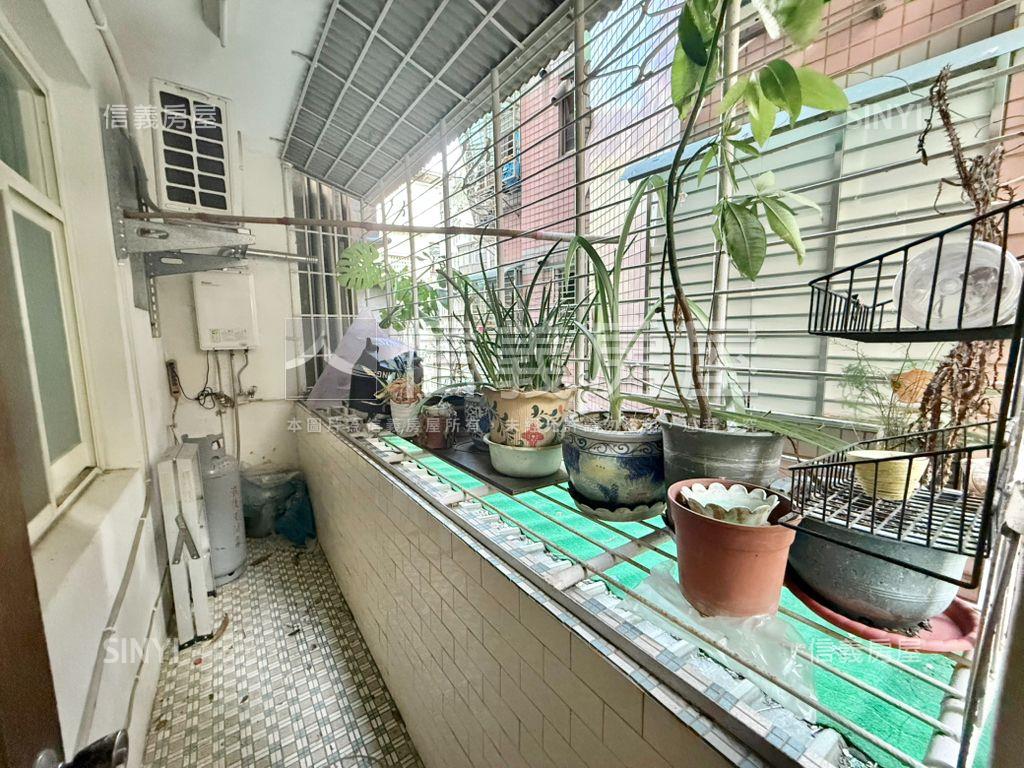 邊間２樓～方正大４房房屋室內格局與周邊環境