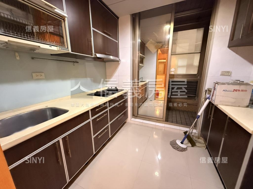 大漢ＭＶＰ溫馨三房房屋室內格局與周邊環境