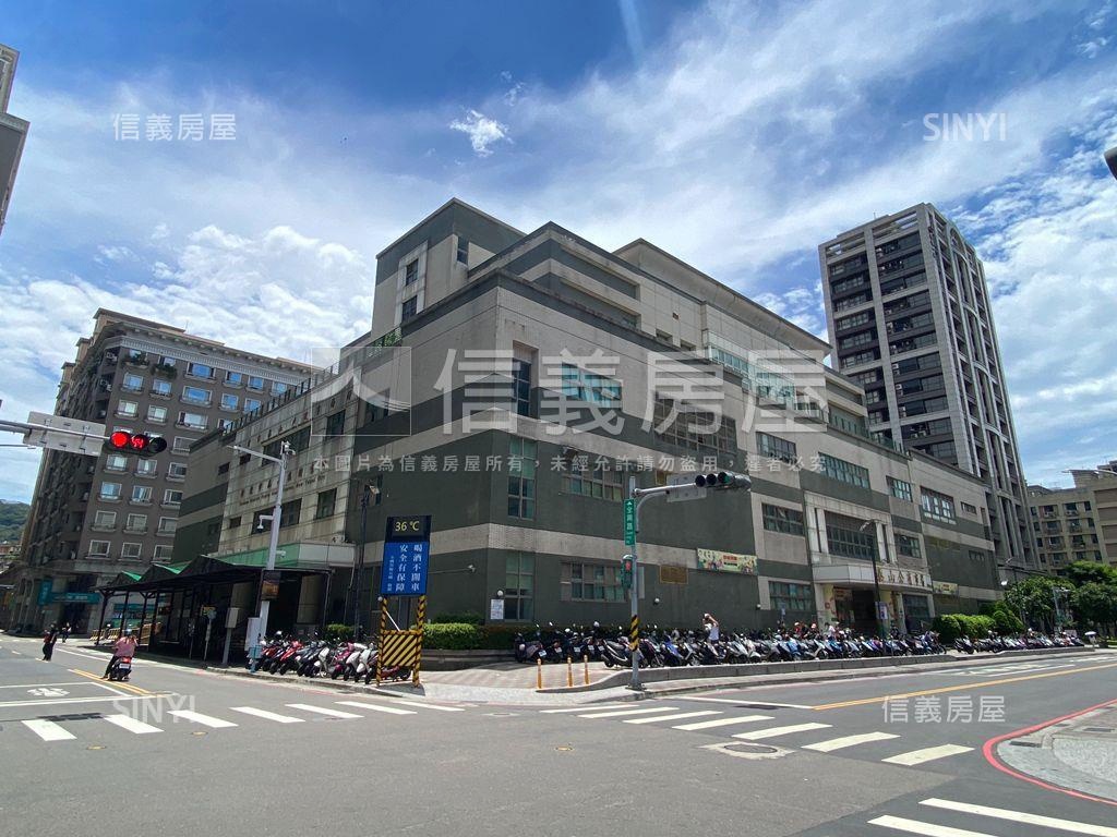 知青稀有三房平面車位房屋室內格局與周邊環境
