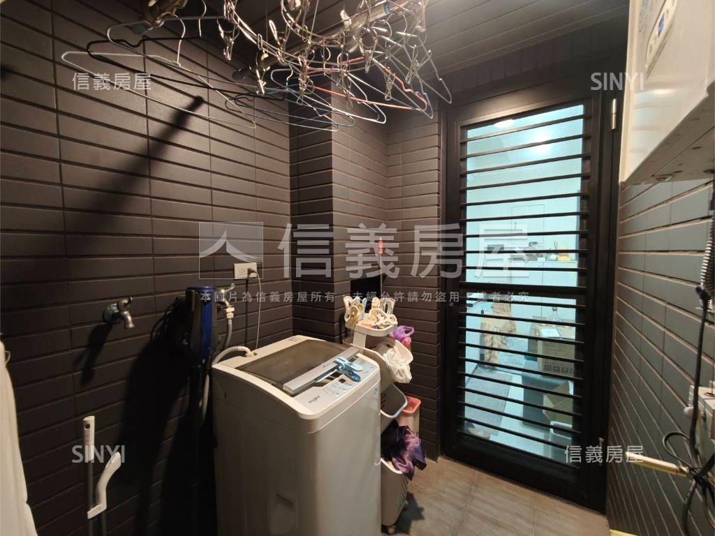 聯上涵翠高樓兩房車位房屋室內格局與周邊環境