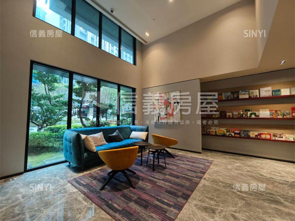 聯上涵翠高樓兩房車位房屋室內格局與周邊環境