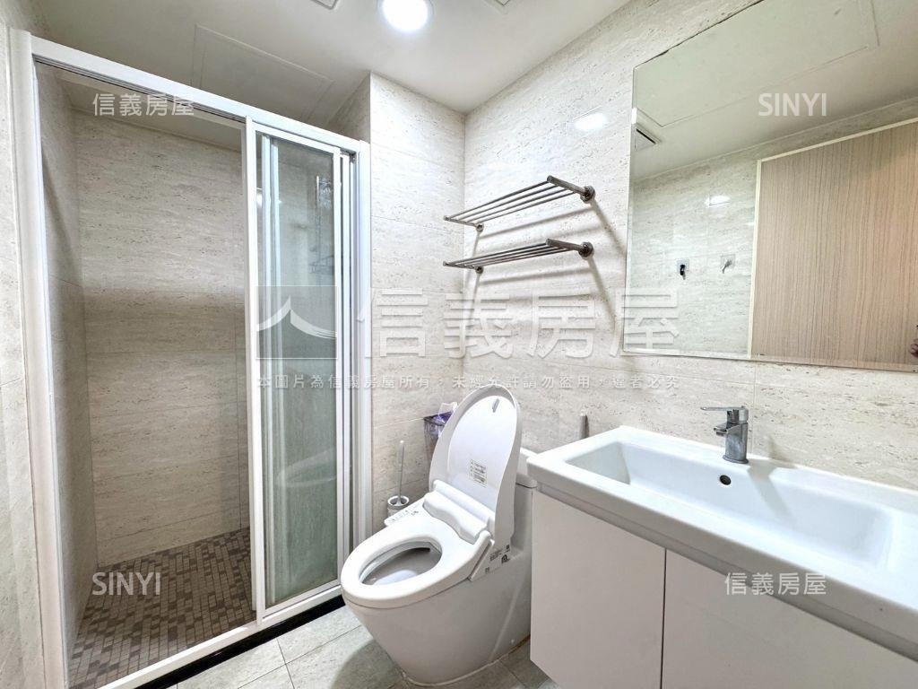 上東城無玄關景觀兩房平車房屋室內格局與周邊環境