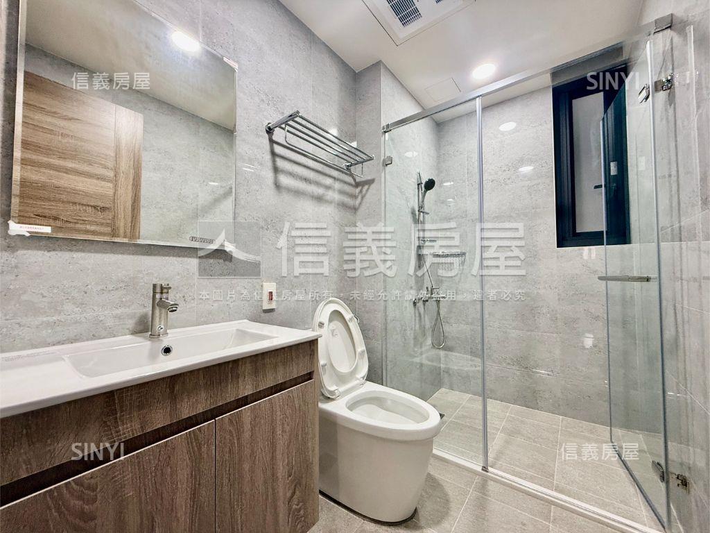 全新三房平車質感讚房屋室內格局與周邊環境