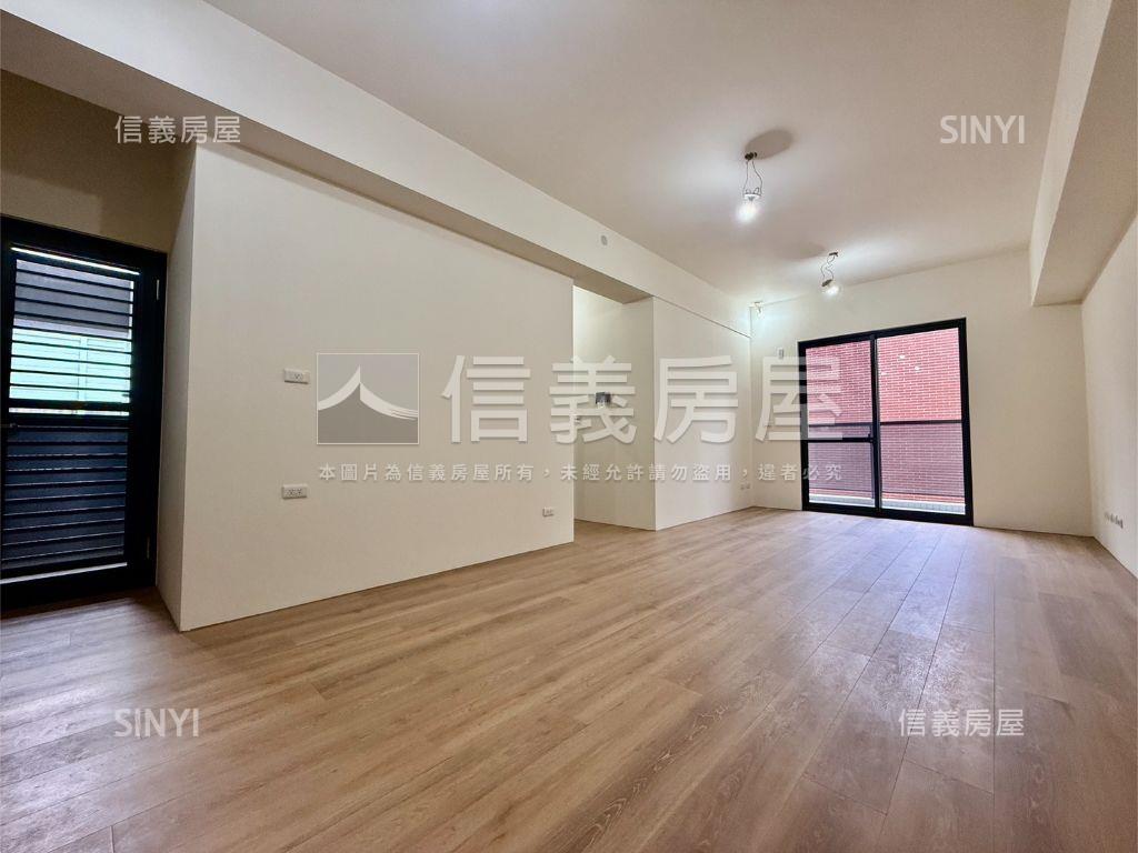 全新三房平車質感讚房屋室內格局與周邊環境