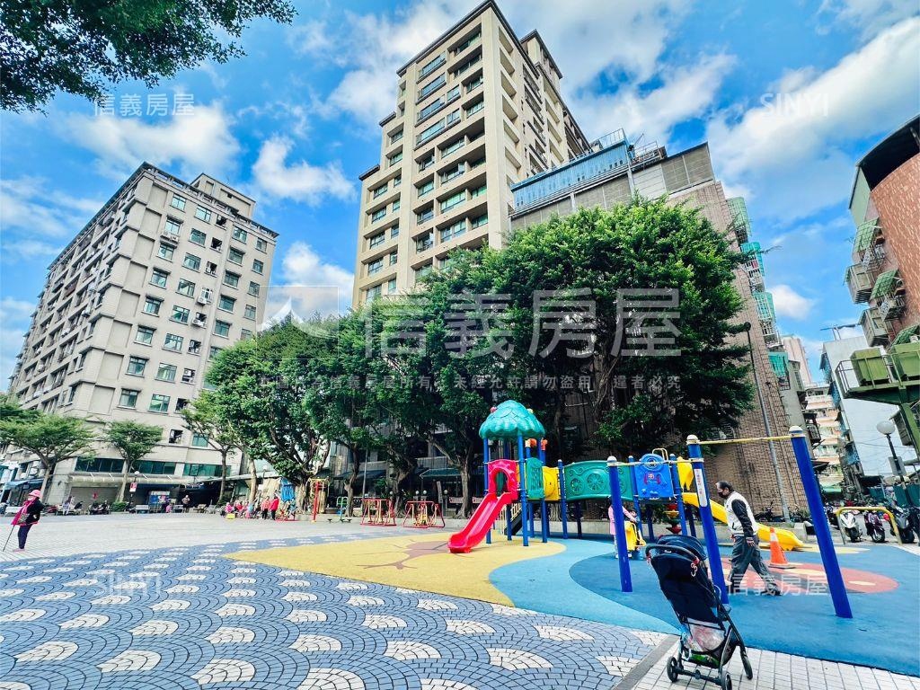 捷運三和國中電梯管理三樓房屋室內格局與周邊環境