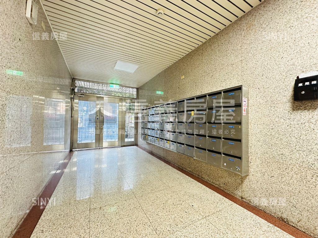 捷運三和國中電梯管理三樓房屋室內格局與周邊環境