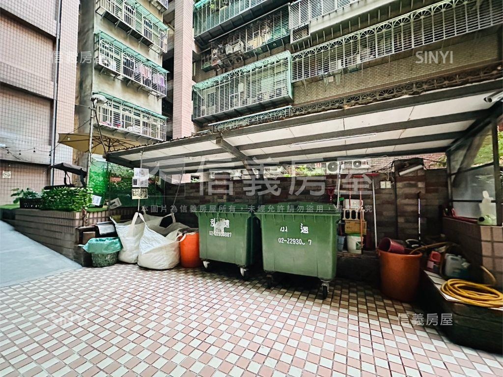 捷運三和國中電梯管理三樓房屋室內格局與周邊環境