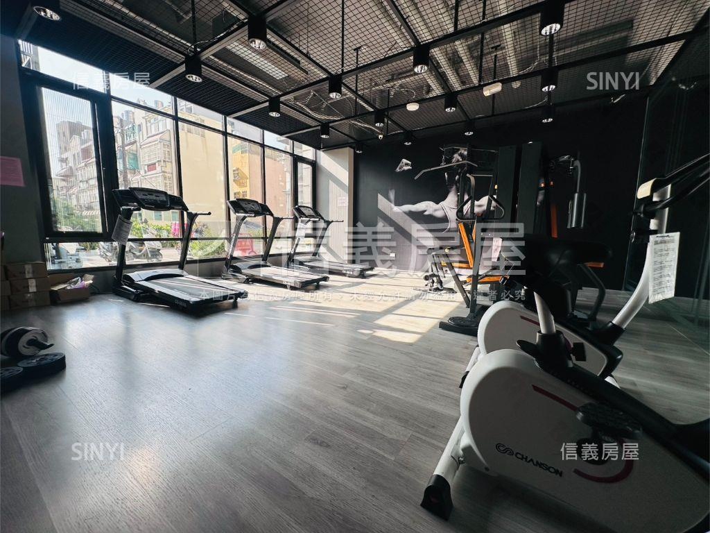 專任星棧布拉格四房車位房屋室內格局與周邊環境