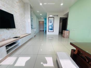 專任星棧布拉格四房車位