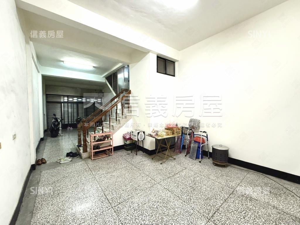 正大墩路透店稀有釋出房屋室內格局與周邊環境