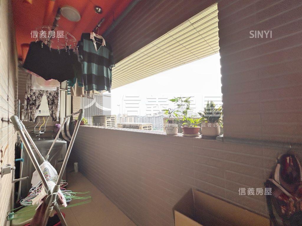 稀有‧新月朝南大三房房屋室內格局與周邊環境