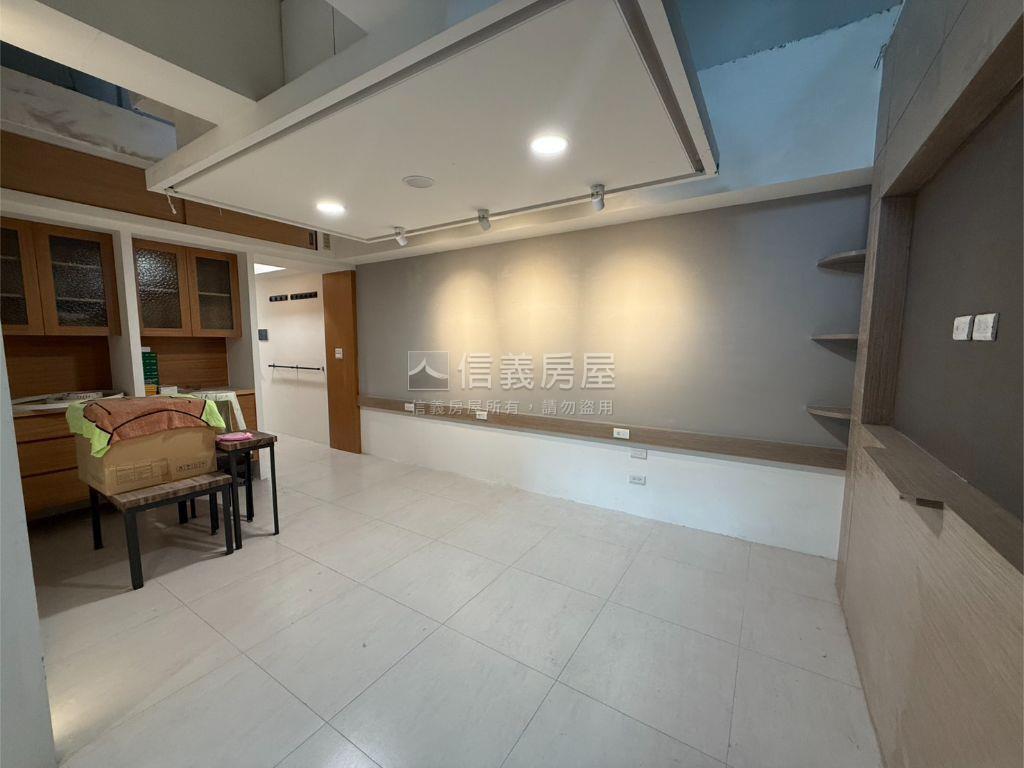 央北稀有陽光庭院戶房屋室內格局與周邊環境