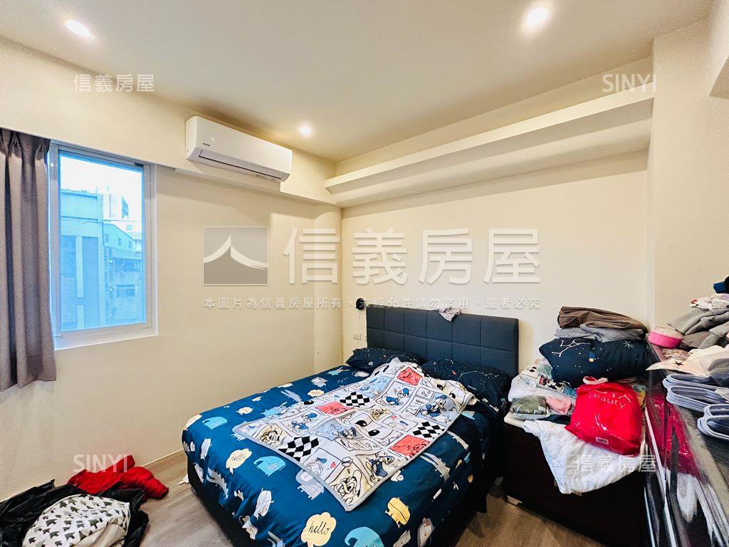 精美電梯四房近Ｙ２０站房屋室內格局與周邊環境