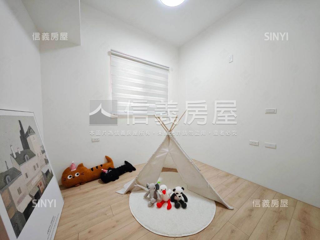 南應大全新裝潢三房平車房屋室內格局與周邊環境