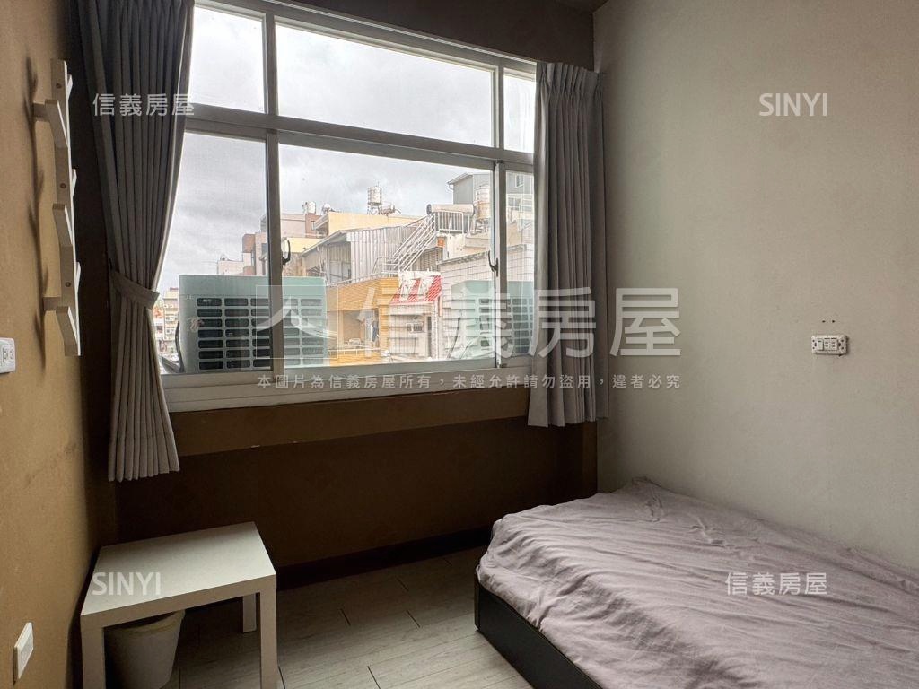 崇善宿舍透天房屋室內格局與周邊環境
