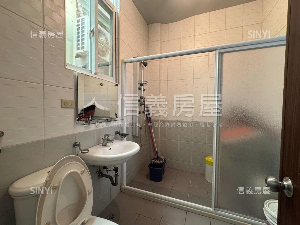 崇善宿舍透天房屋室內格局與周邊環境