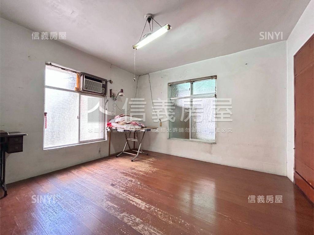 萬隆捷運邊間三房成家美寓房屋室內格局與周邊環境