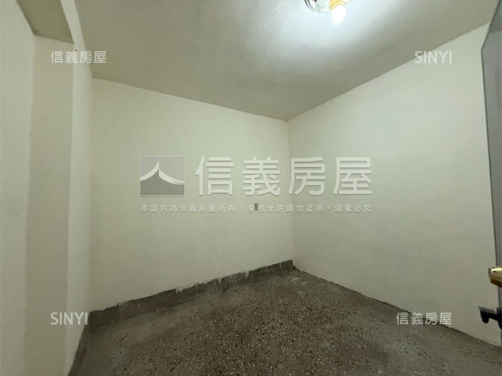 三和路低總價公寓頂加房屋室內格局與周邊環境