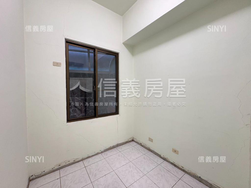 大有路稀有庭院戶三房車位房屋室內格局與周邊環境