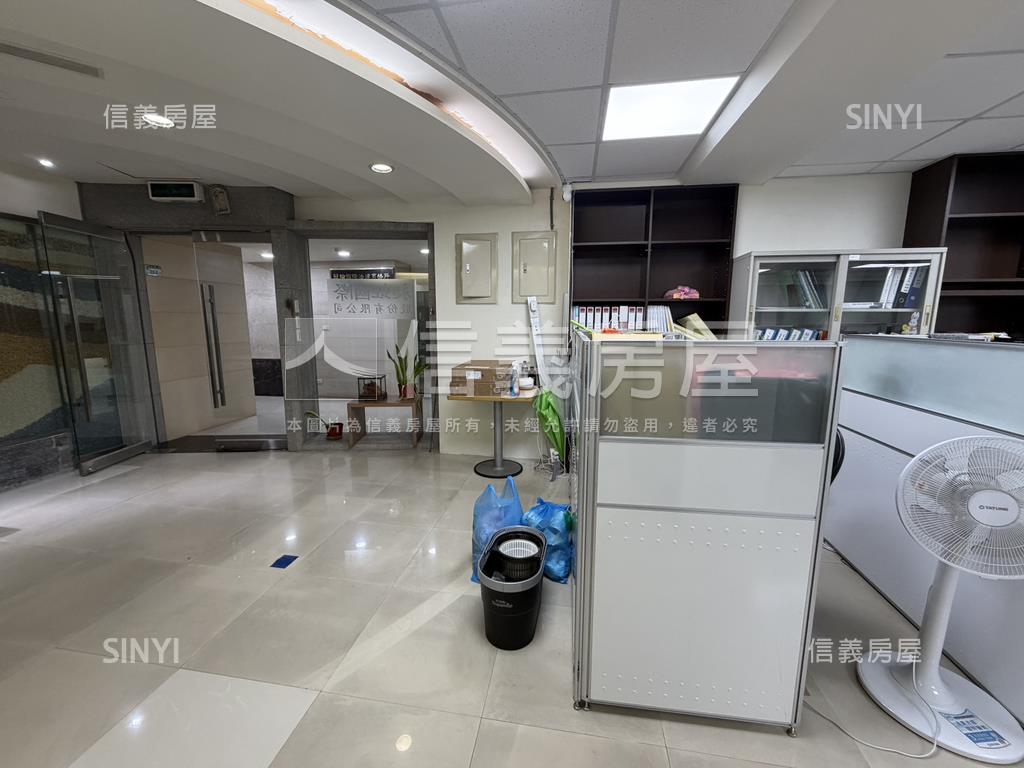 南京復興捷運美妝商辦房屋室內格局與周邊環境