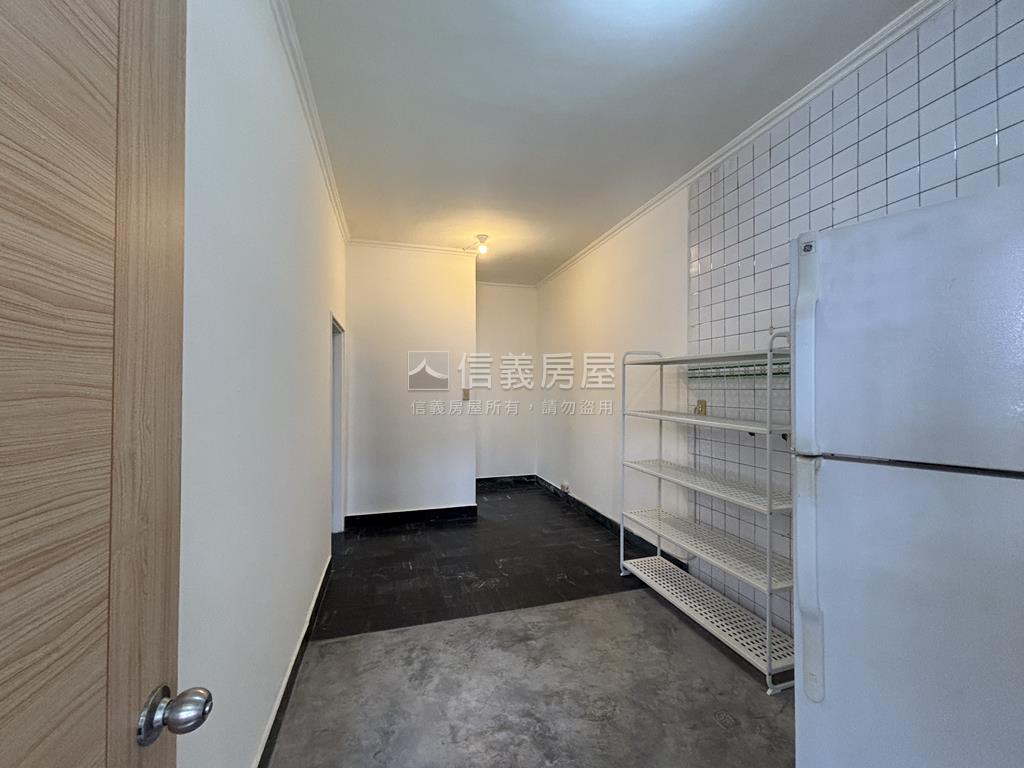 中山路邊間發財美寓房屋室內格局與周邊環境