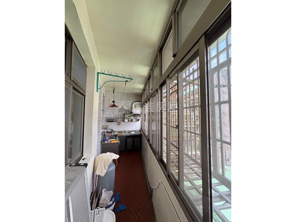 中山路邊間發財美寓房屋室內格局與周邊環境