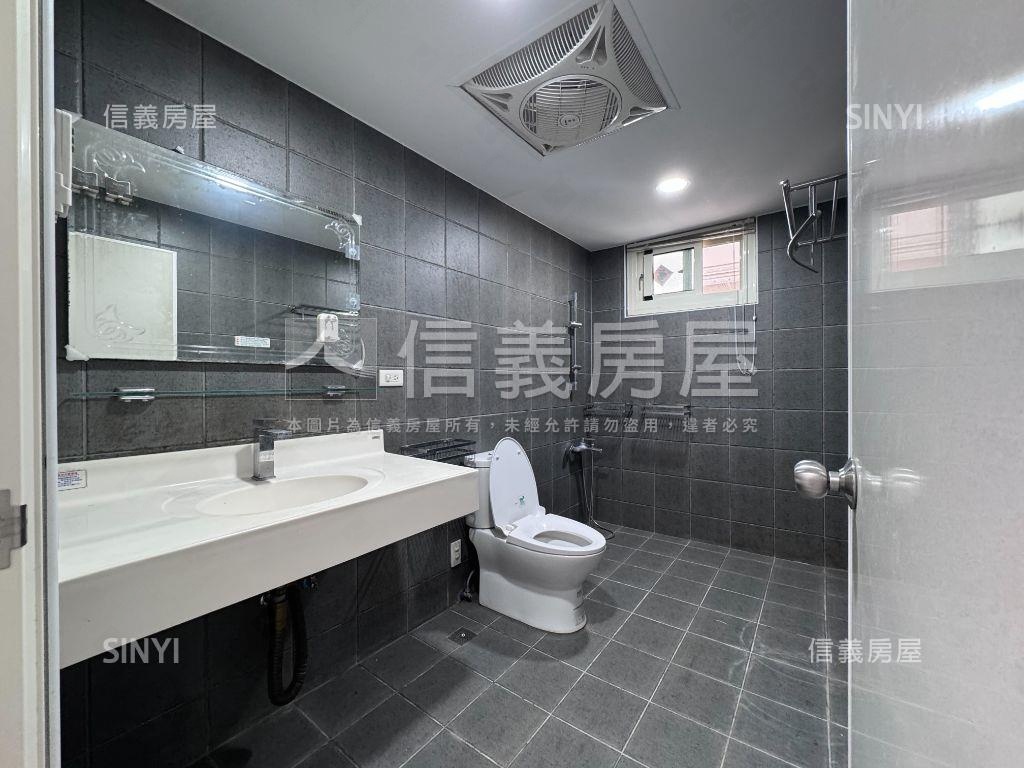 寧夏路面校園４＋１房房屋室內格局與周邊環境