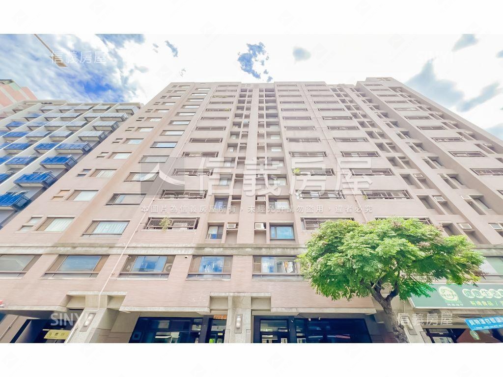 人本至善精裝潢三房車位房屋室內格局與周邊環境