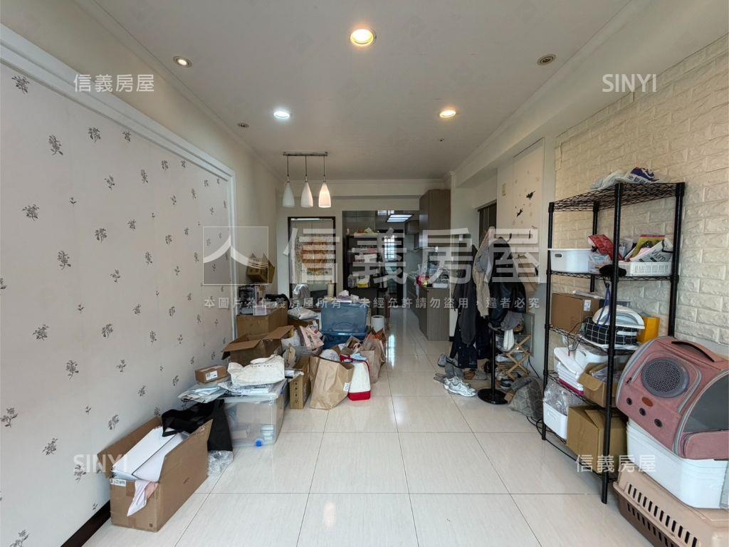 光影築巢新世代二房車位房屋室內格局與周邊環境